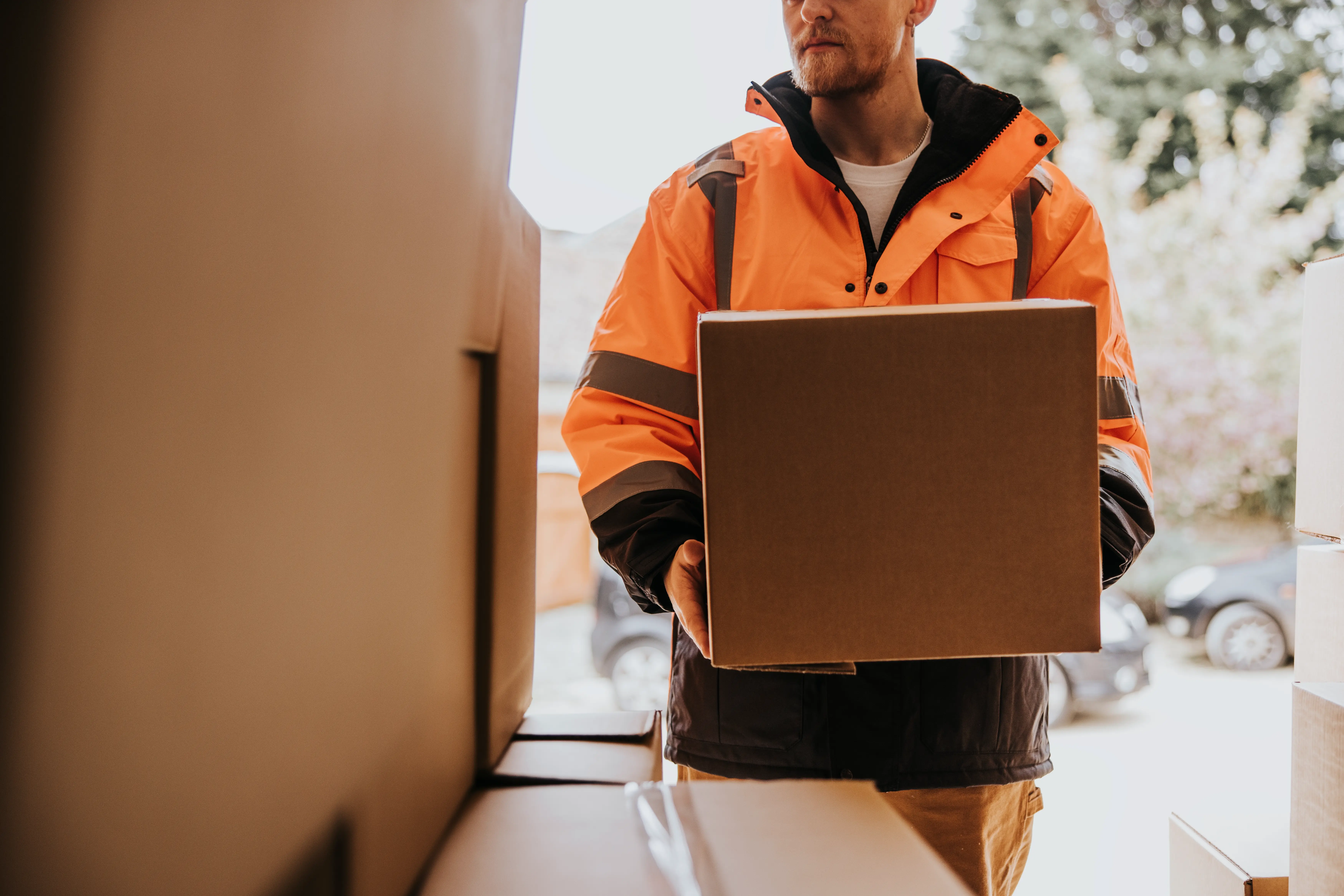 Local parcel delivery expertise in Bristol